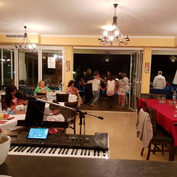 21246304_1486460318099482_1348950151341153187_o